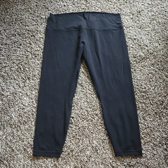 lululemon athletica Black Leggings - Picture 2 of 8
